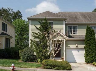 300 Charleston Ln, Chapel Hill, NC 27517