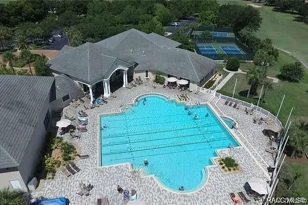 515 E Falconry Ct — Photo 28