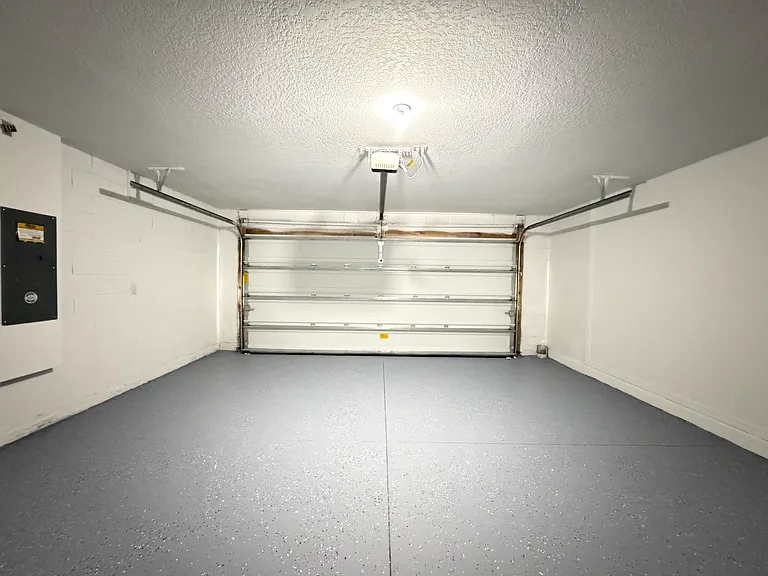 687 Gila Dr — Photo 29