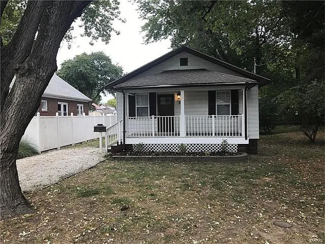 808 Park Ave photo 1