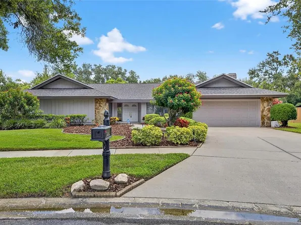 4650 Westford Cir, Tampa, FL 33618