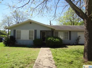 973 Kunkel St, Seguin, TX 78155