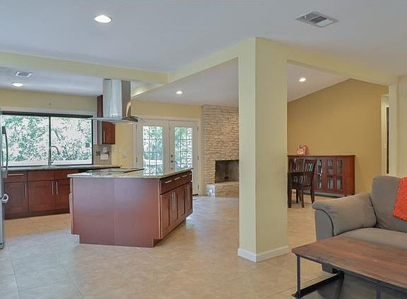 2nd image of 7010 Burnell Dr