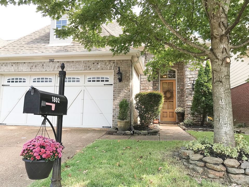 1st image of 1802 Speyburn Ln