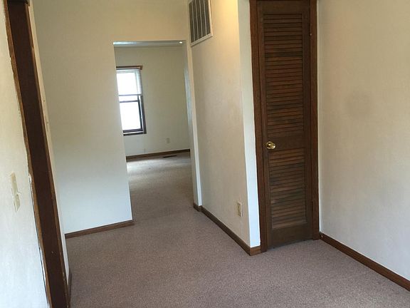 631 1/2 E. Jefferson St.