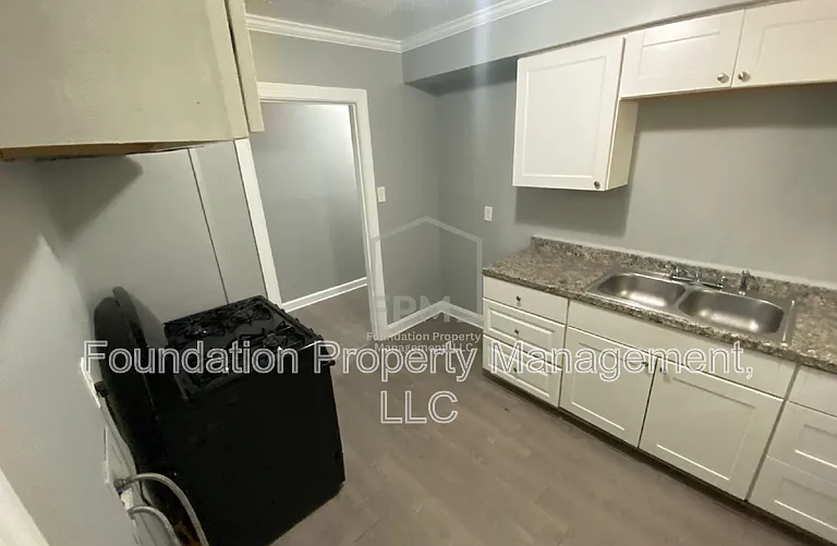 800 Dawn Cv — Photo 4