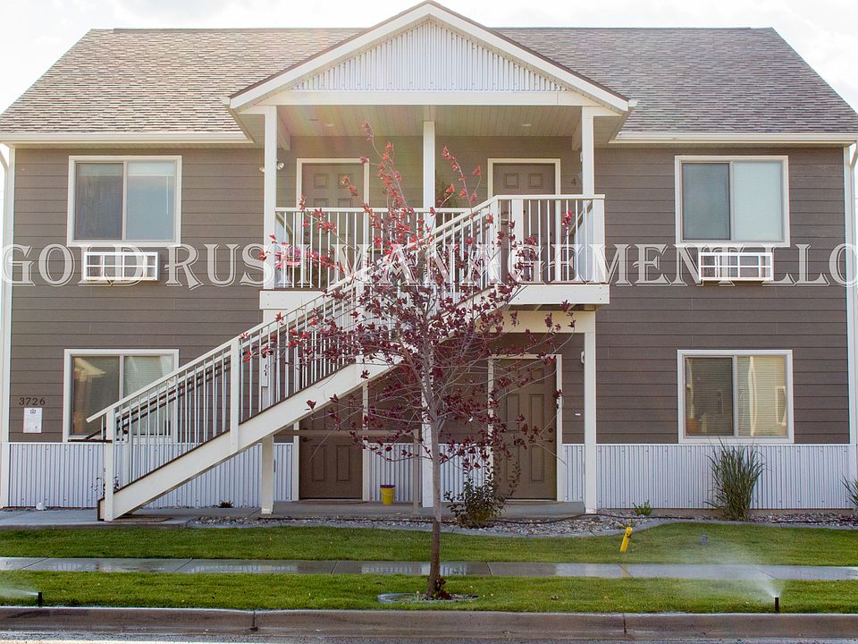 2nd image of 3726 Travertine Way