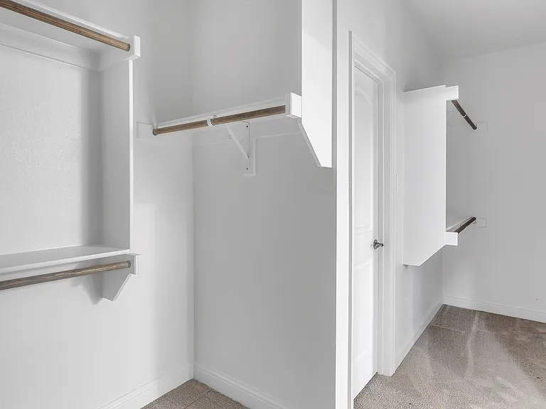 1708 Stillwater Dr — Photo 20