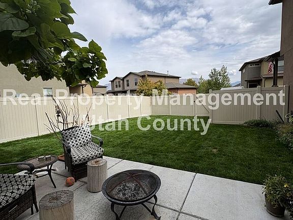 5th image of 1849 N Bountiful Way