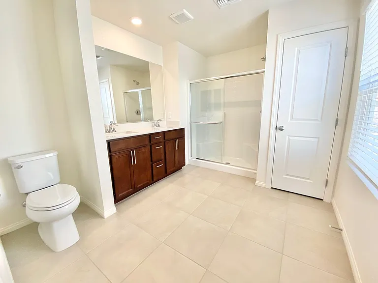 2610 Ercolano St — Photo 21