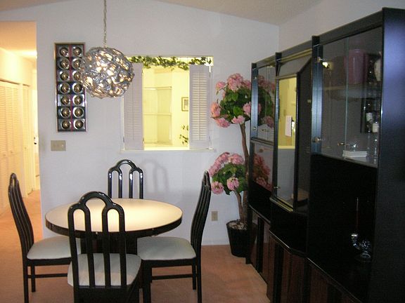 5th image of 345 N Grove Isle Cir #345