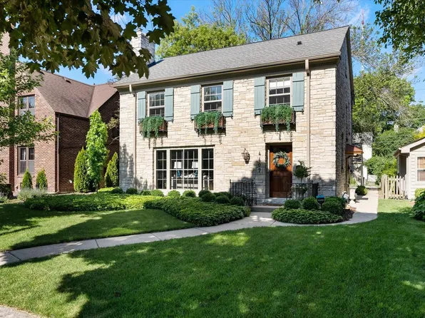 4407 North Wildwood AVENUE, Shorewood, WI 53211