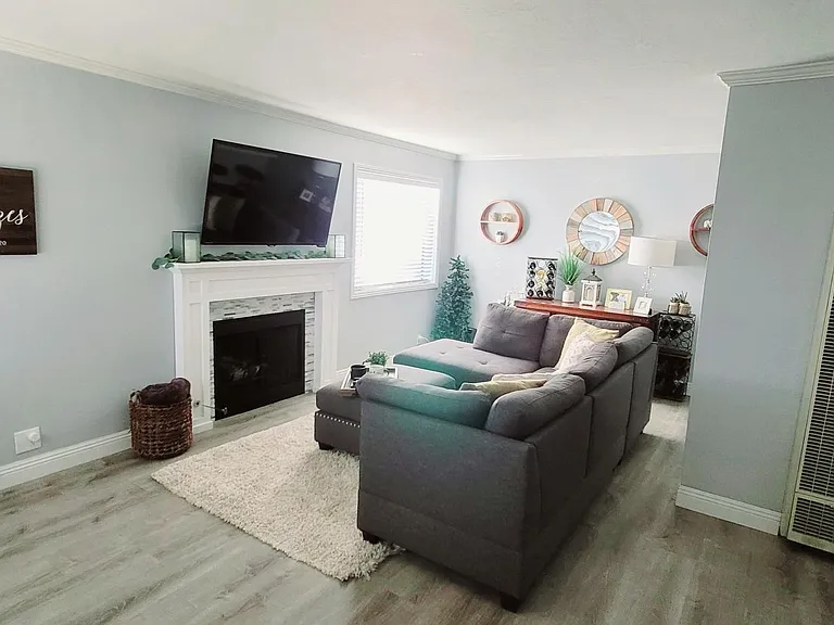 19112 Oceanport Ln #4 — Photo 7