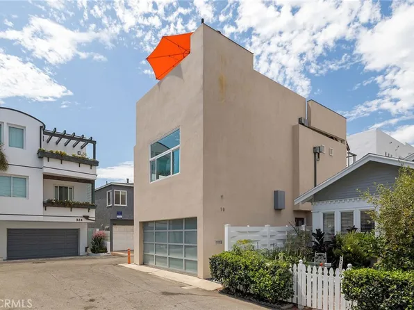 19 4th Ct, Hermosa Beach, CA 90254