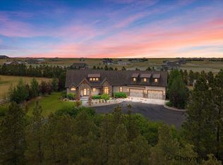 6004 Storey Blvd, Cheyenne, WY 82009