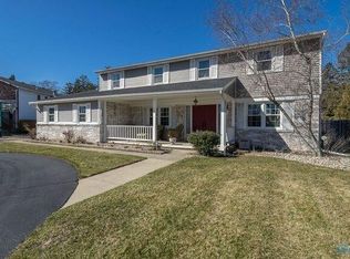 5319 Harroun Rd, Sylvania, OH 43560