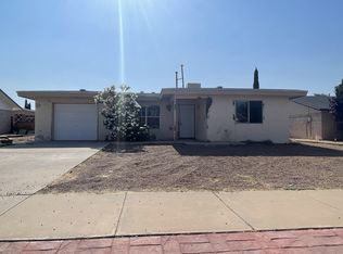 1716 Dean Martin Dr, El Paso, TX 79936