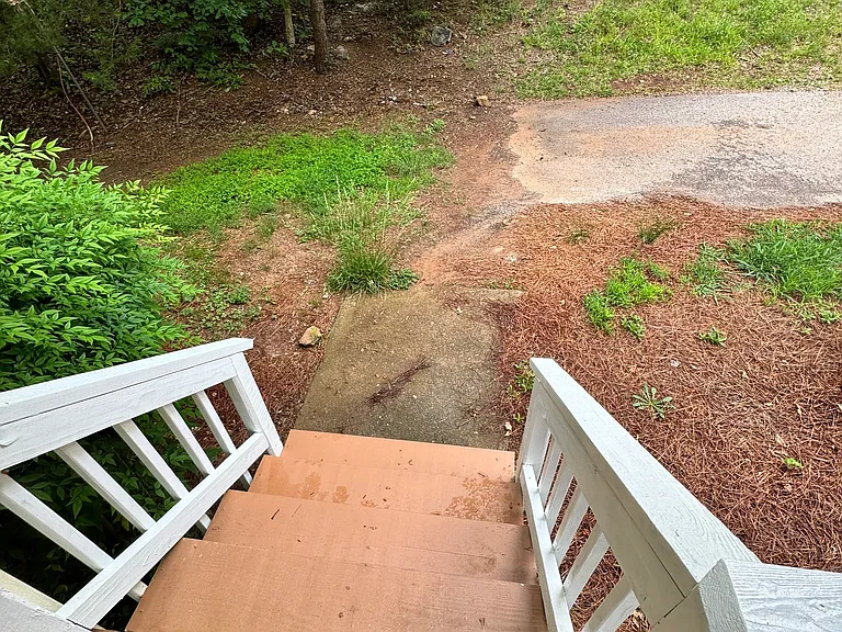39 Royal Oaks Ln — Photo 18