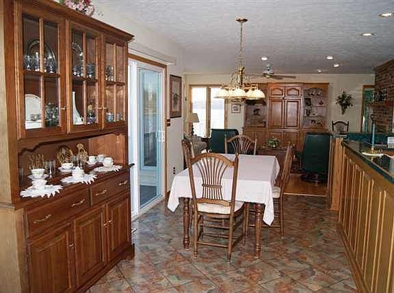 5th image of 103 Eagle Point Dr
