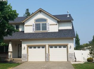 872 N 28th Ave, Cornelius, OR