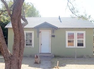 207 Avenue E, Levelland, TX 79336