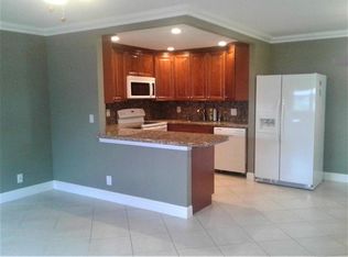 94 Valencia Ter #D, Delray Beach, FL 33446