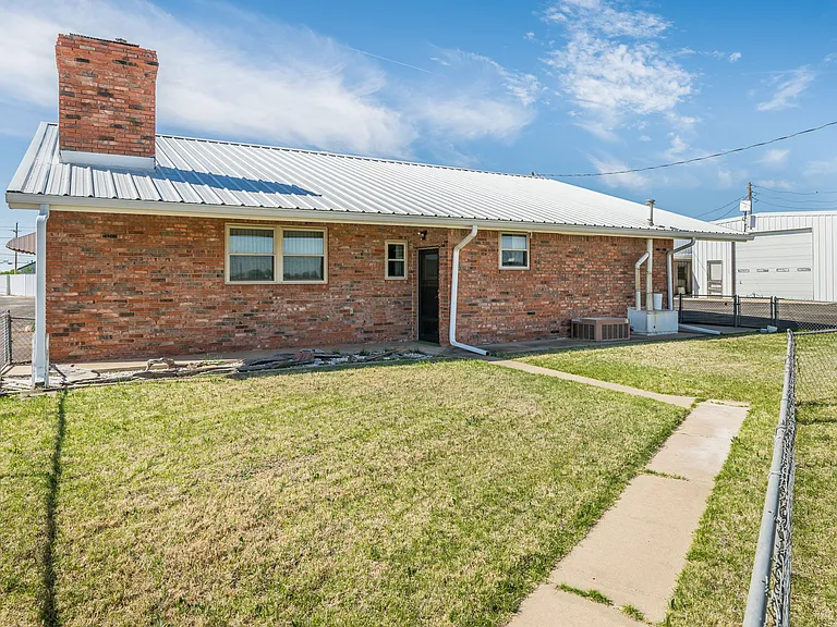12039 E Frederic Ave — Photo 28