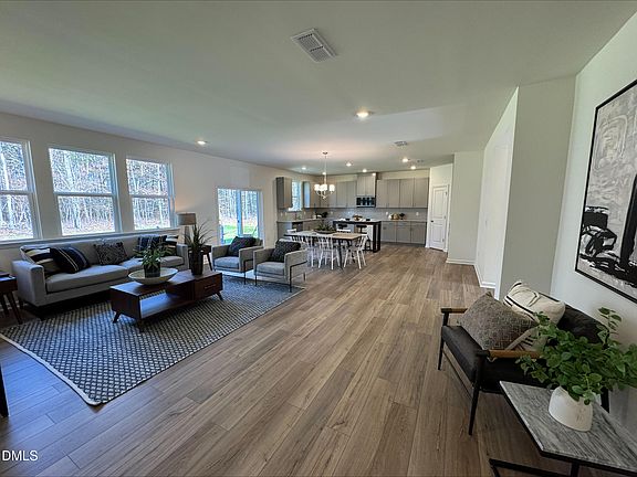 4th image of 189 Gobbler Dr