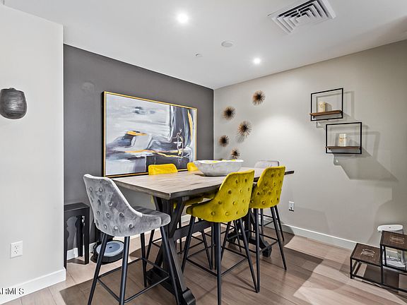 3rd image of 2300 E CAMPBELL Avenue #122