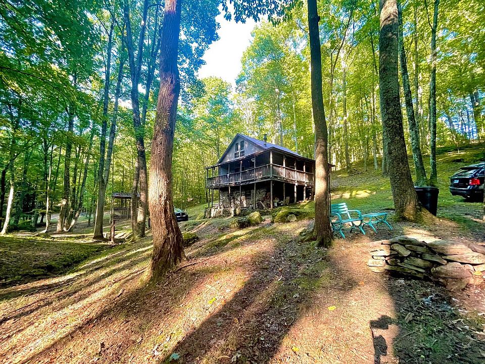 1st image of 4 Swamp Run Rd