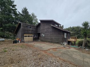 17 Spruce Ct, Whitethorn, CA 95589