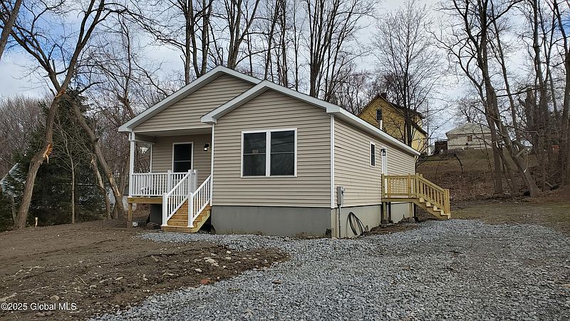 2nd image of 8 McNeir Avenue