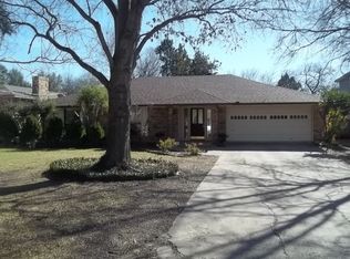 1006 Fairlawn Dr, Duncanville, TX 75116