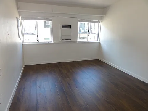 2312 Warring St #11 Photo 1