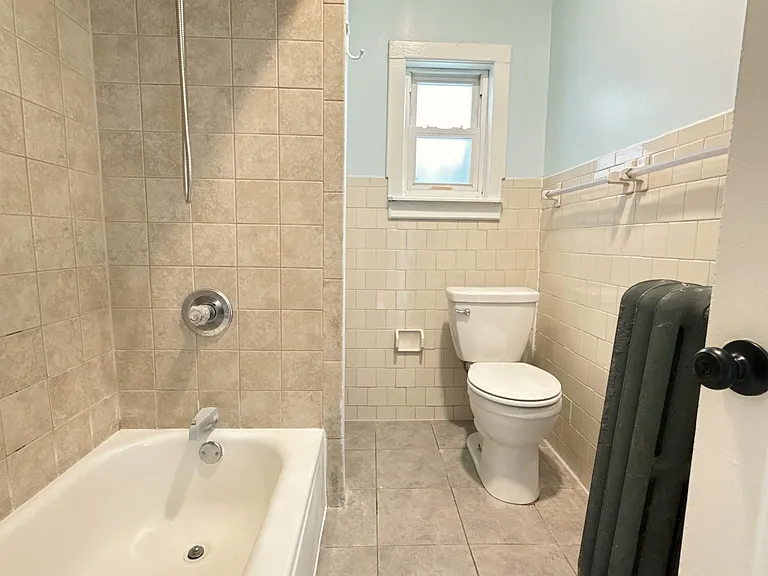 153 Wegman Pkwy #1-JC — Photo 6