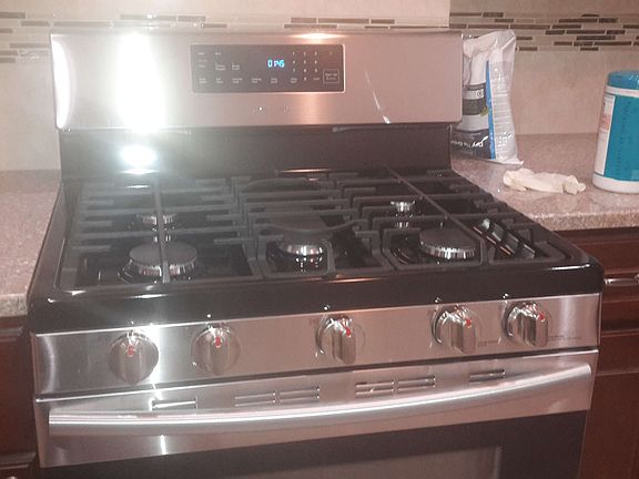 4th image of 3025 42nd St APT 2L