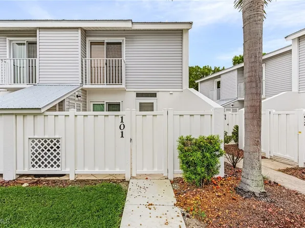 18034 San Carlos Blvd APT 101, Fort Myers Beach, FL 33931