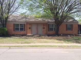 613 N Rogers Rd, Irving, TX 75061