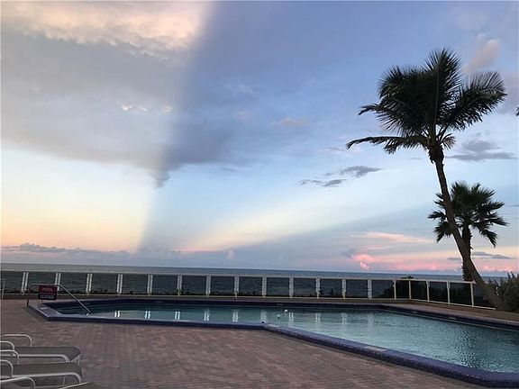 4th image of 3700 Galt Ocean Dr APT 1510