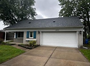 28659 Malvina Ct, Warren, MI 48088