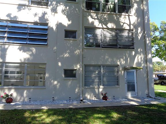 2nd image of 5880 38th Ave N APT 101