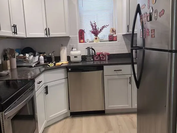 1424 Commonwealth Ave #202, Brighton, MA 02135