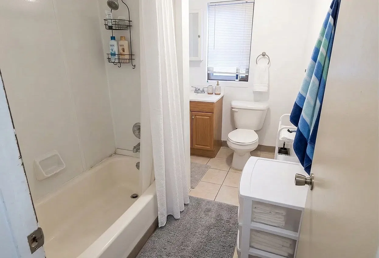 344 Meyran Ave — Photo 1