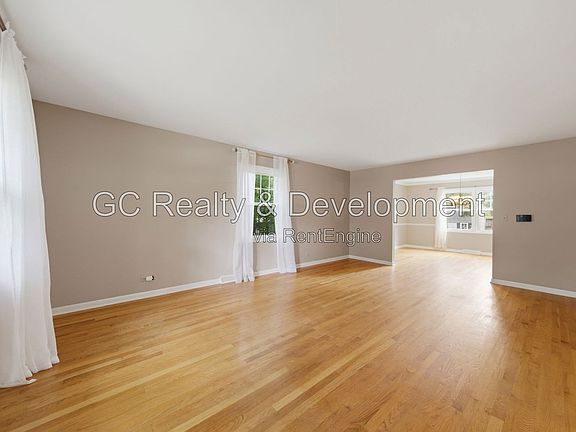3rd image of 212 Tupelo Ave