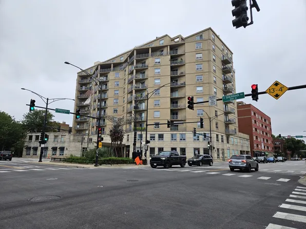4350 N Broadway Ave #507, Chicago, IL 60613