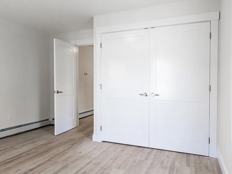 71 Friend St #1R — Photo 17