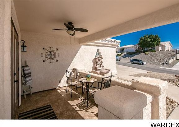 4th image of 3025 Mirage Dr