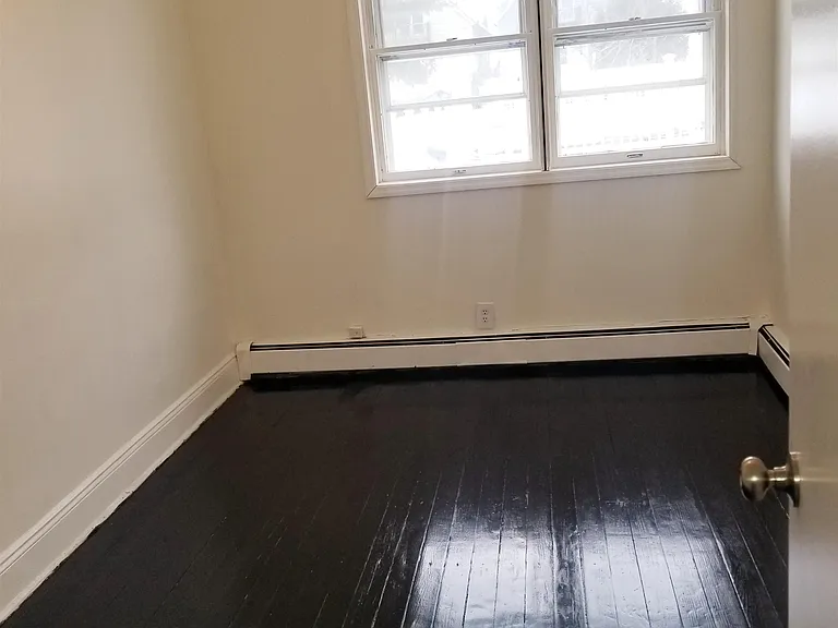 159 W 10th St #1 — Photo 14