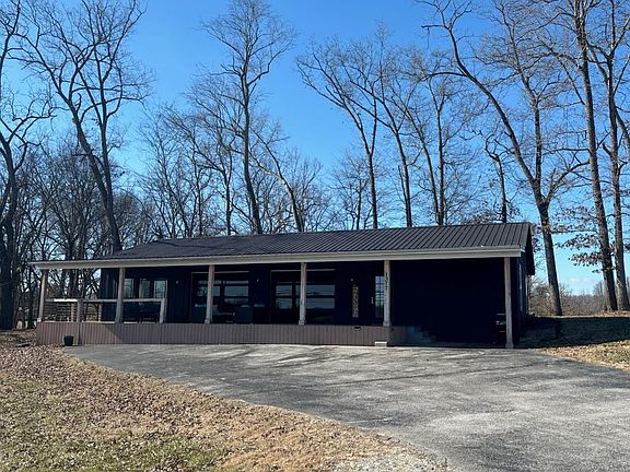 2nd image of 1377 Franks Ferry Rd