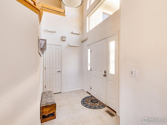 3rd image of 927 Hover Ridge Cir